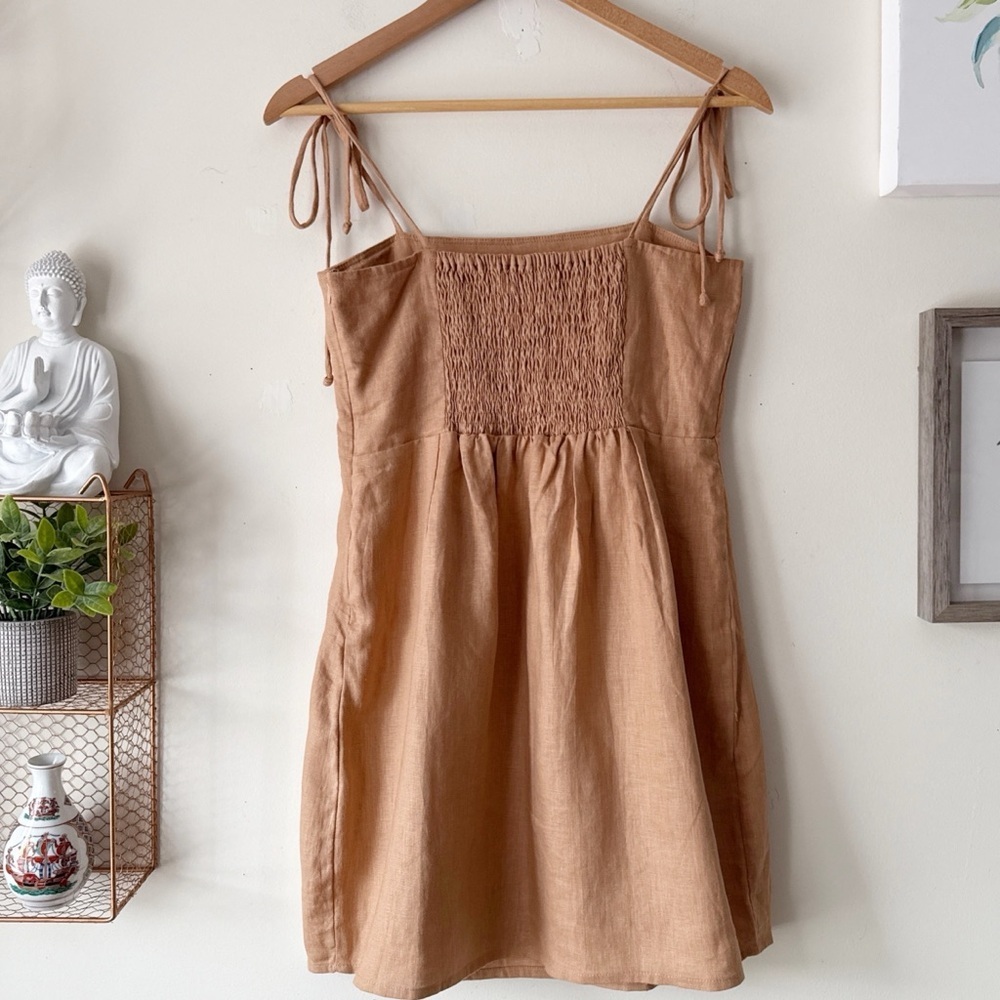 Faithfull the Brand Ysla Linen Smocked Back Shoulder Tie Dress in Hazelnut Sz 6 - Picture 3 of 14